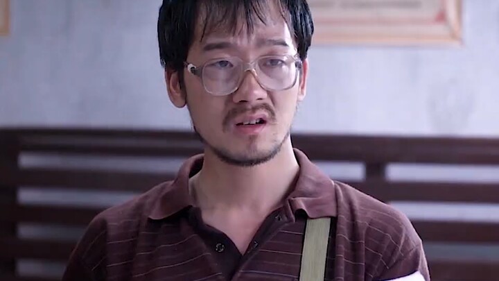 สอนหนังสือมา 15 ปี แต่ได้เงินแค่ 105 หยวนเอง