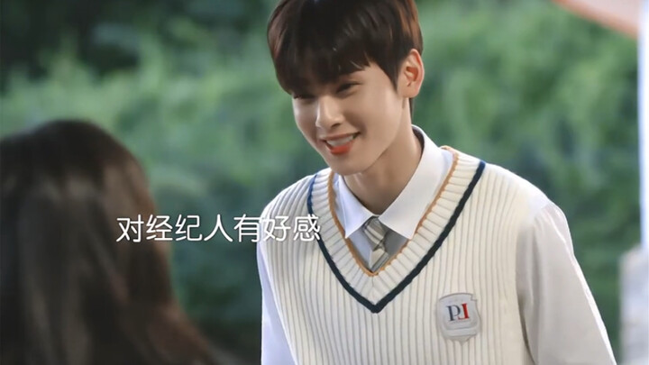 What’s it like to be this good-looking? The moment he feels wronged, it’s as if the whole world is i