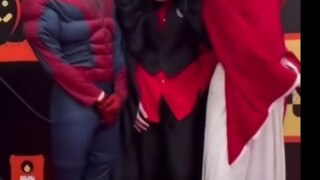 【من فضلك شاهد لي ماك في الوضع الرأسي】 من الصعب جداً ألا أتصرف مثل دينغ دونغ كات!
