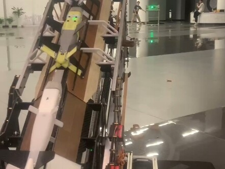 Lần đầu tiên rút ra được hai viên đạn dùng được.