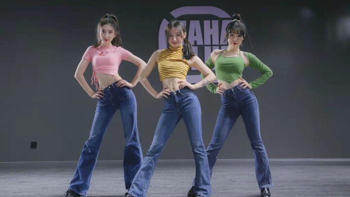 Jeans yyds! "Disco Yes" ZahaClub and Jiahe Dance Club both choreographed Waacking