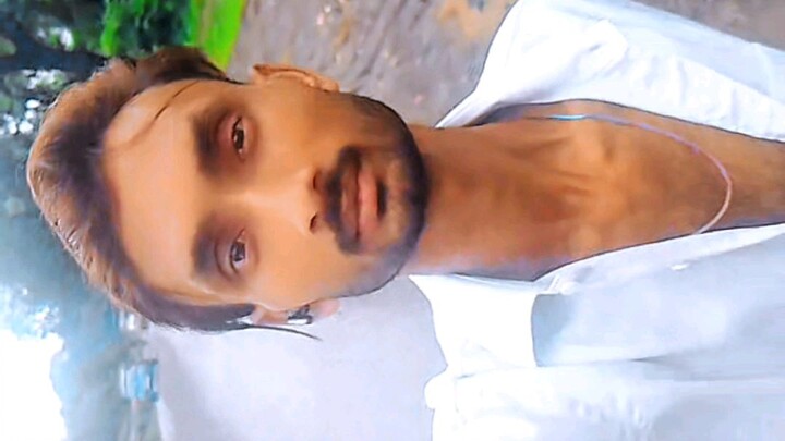 फॉलोअर्स ज्यादा नहीं है सब लोग मेरा मजाक बनातेहैं