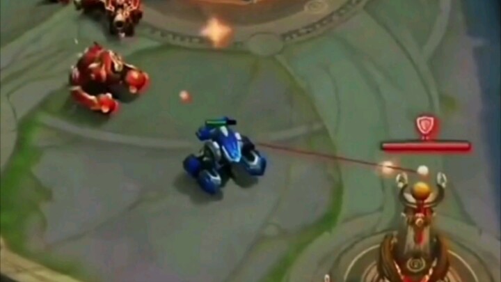 Super Trooper: Summoner, can you handle it? If not, I’ll do it myself.