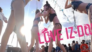 【限界突破】美脚が話題の水着アイドルをバックショットで撮ったら大変な事になった 【LOVE IZ DOLL】