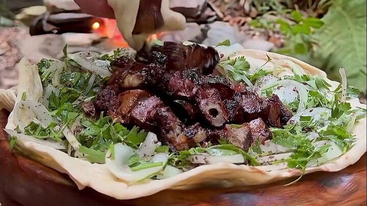 Handmade Meat Sauce Pasta on a Natural Stone Plate 🍝 + Grilled Lamb Liver on a Natural Wooden Skewer