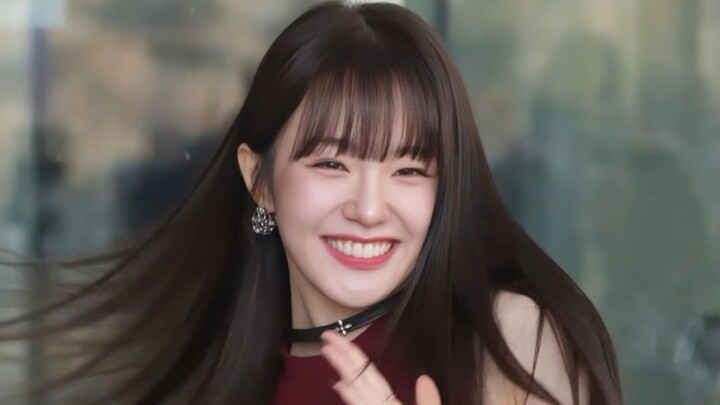 Sunny Nana menari Maju Cepat