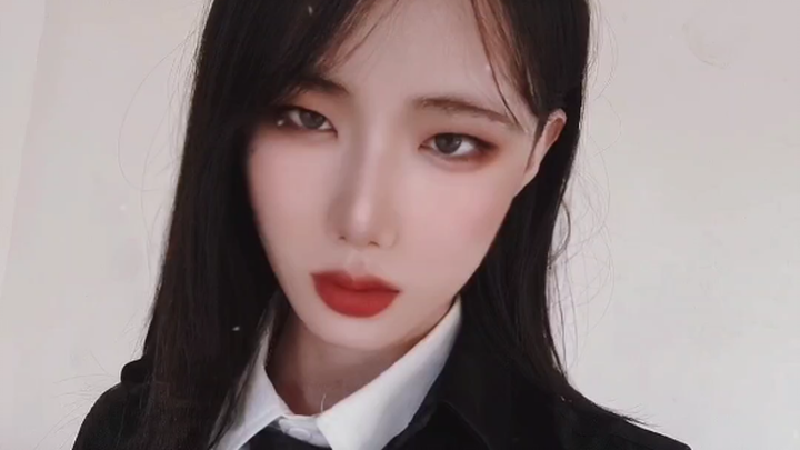 Aku keren banget hari ini [Rubah Tibet] (tapi agak terlalu dramatis sih)