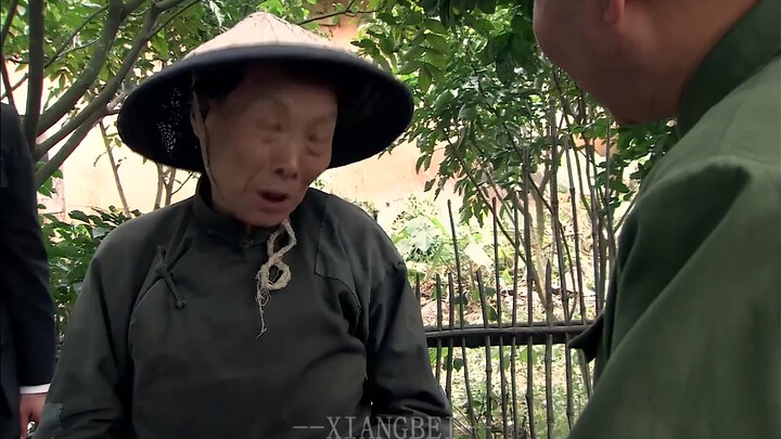 Lãnh tụ vĩ đại Đặng Bác Bác, chúng con mãi khắc ghi ân tình của Người