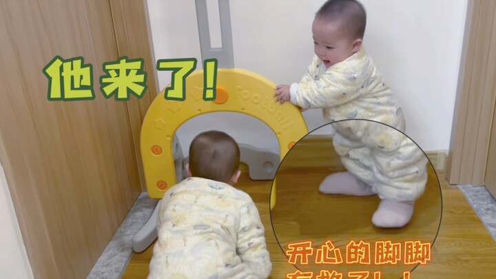 So, when one of the twins runs into trouble, will the other one come to his aid? You'll just have to