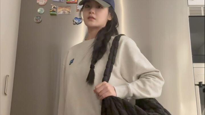 International students' luxury-displaying videos