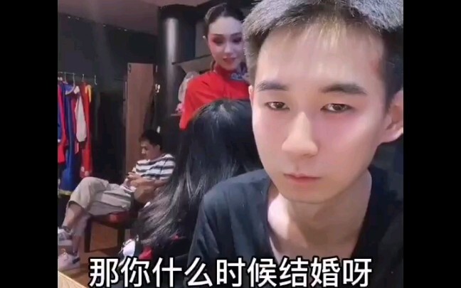 Còn không cho người ta nói.