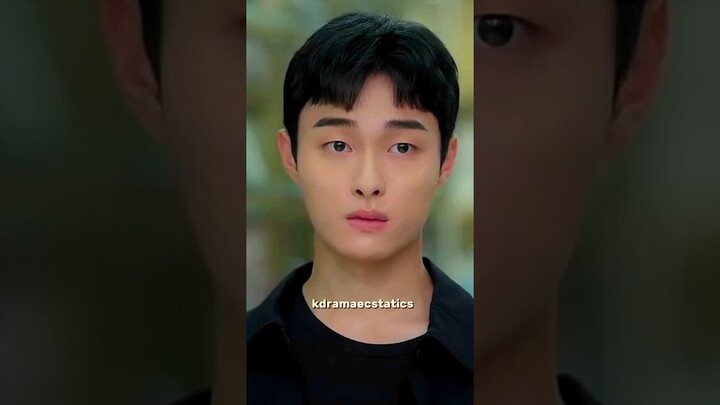 He deserves a better life 🥺💔 crying 😭 High school return of a gangster #shorts #kdrama #viral