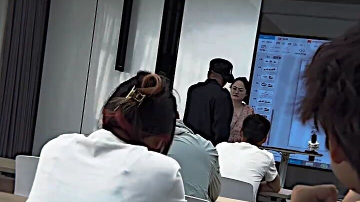 “全网第一保安”