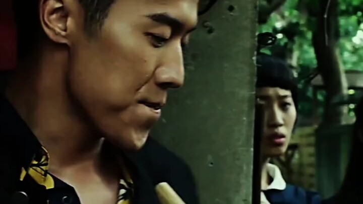I also look at people when I flirt with girls, and I really can't bring myself to do that to you. "Q