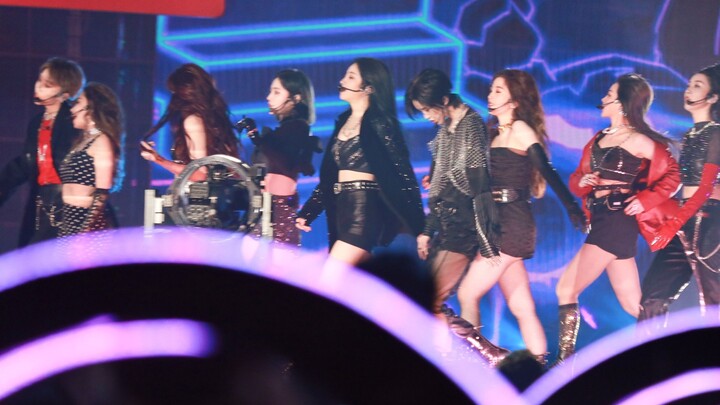 The most powerful girl group in China's entertainment industry - THE9 is here to beat you up