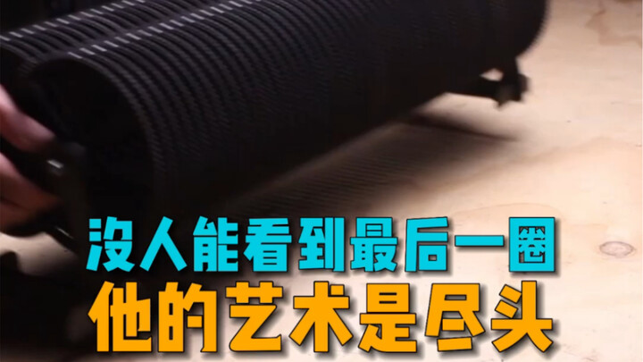 Artist Daniel DeBru, to celebrate having lived 1 billion seconds on Earth, has designed a decelerati