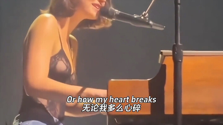 What kind of deep affection could possibly give birth to such a romantic classic? #WesternMusic #Liv