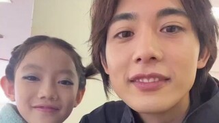 [Kamen Rider Gothard] Black Steel Spana (Fujibayashi Yasuya) yang bergaul dengan putri sulung penjah