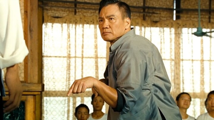 Watch Master Luo's four famous scenes at Station B. The table is very slippery and the arena is so s