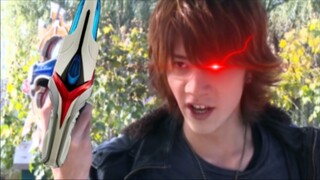 欧克瑟：“这剧本不对吧？！”