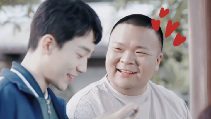 Reversed Life: Damn! It's no wonder that he got the female lead's script. The male and female lead e