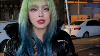 أنقذوني... هل تم اصطحابي مجددًا لتصويري في الشارع؟!