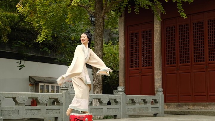 Your green collar, my heart is filled with longing | Pangu Dance "Xianghe Song: Zijin" | Hanfu Quxi