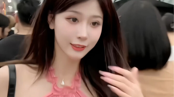 หนึ่งนาที ฉันต้องรู้ข้อมูลทั้งหมดของเธอให้ได้!