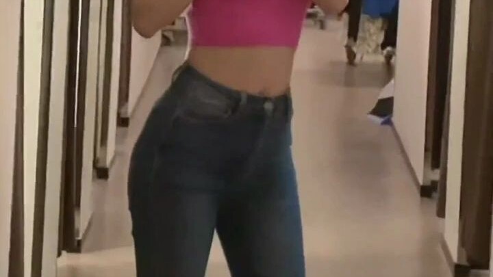 Mãi mãi tuổi hai mươi chạy theo sớm chiều