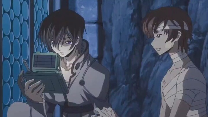 Khi Suzaku nhìn thấy Lelouch sống lại, anh ấy muốn chạm vào mặt anh ấy.