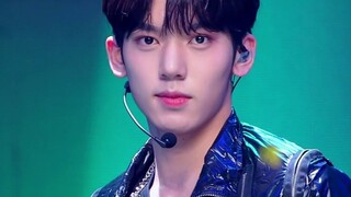 K组练习生Cover Back Door奖励舞台