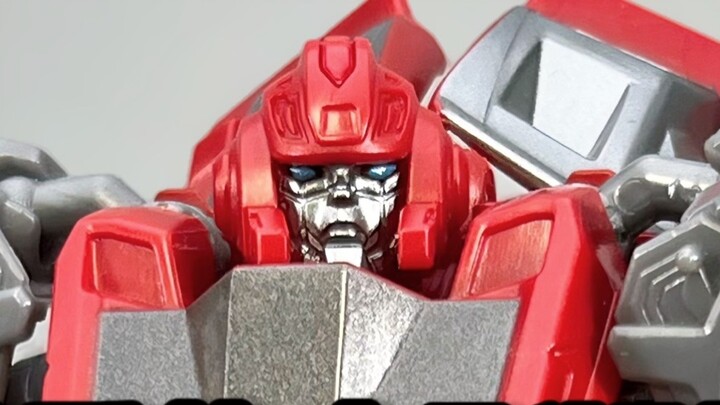 Transformers WFC Ironhide Excellent Transformation Design