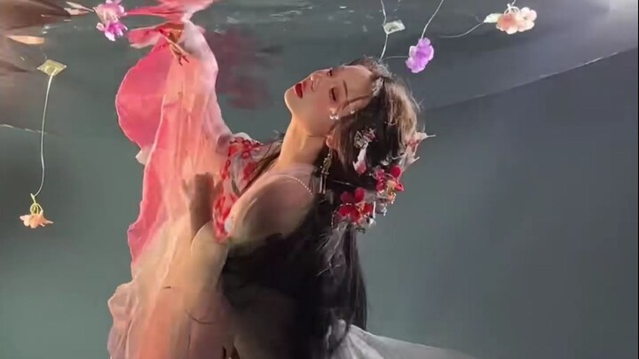 还能这样拍水下？旱鸭子有救了！