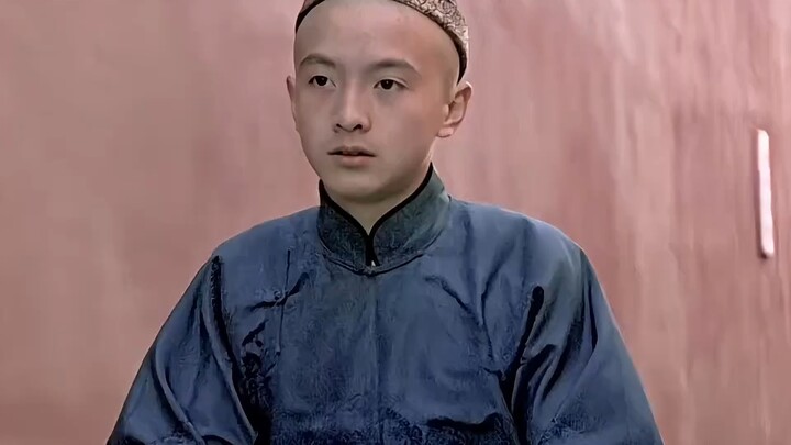 Anh ta chỉ là một biểu tượng của thời đại cũ.