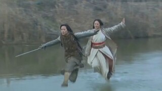 18年前被低估的冷门武侠剧，女主女配们全是武林高手，她们好会飞