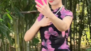 كل فئة عمرية لديها فنانها السلوكى الخاص بها.