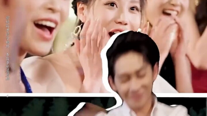 Anh chàng trước mặt tôi là bậc thầy tán tỉnh phụ nữ, chỉ cần anh ta thích một người phụ nữ, anh ta c