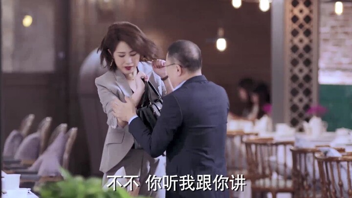 Wife harassed by an older man; husband rushes in and punches him. Police are baffled: “Why did your 