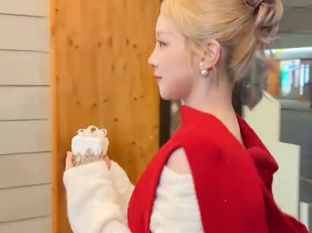 ดูสิ โดดอีกแล้ว!