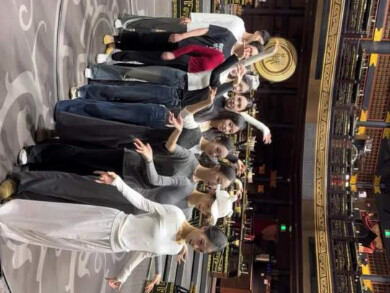 Chào mừng các bạn đón xem vlog thường ngày của nữ diễn viên múa thế hệ 00 tại lễ yến Triệu Đô!