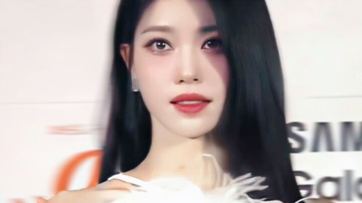 عذراً، سجادة الاحتفالات الحمراء في نهاية العام هي منطقة سيطرتي!