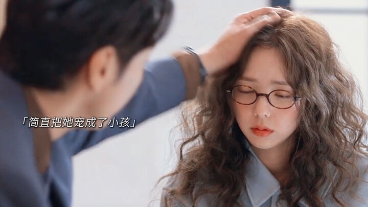 Who can relate to an older guy coaxing her to eat like she’s a little kid~~ This CP vibe is so magic