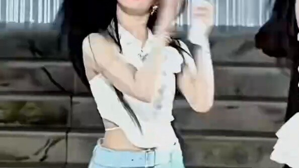 Điệu nhảy của Ahyeon thực sự không đáng chút nào