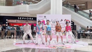 Manly big butts! Five boys' "Smart" road show straight shot [LESSERAFIM]
