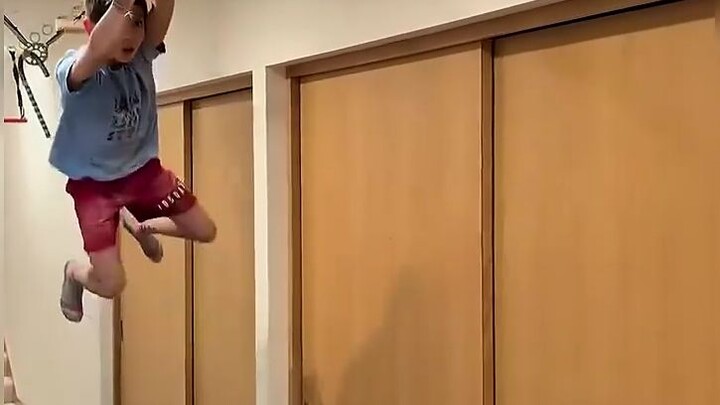 This kid is no ordinary child!