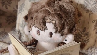 The outfits that everyone gives to the ant body are so cute!
