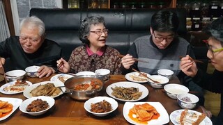 추억의 묵은지 알타리 된장지짐(총각무지짐 먹방), 날콩가루 배추국, 갈치조림, 갓김치, 가족먹방 MUKBANG KOREAN FOOD COOKING ASMR | EATING SHOW