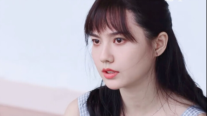 “Phụ nữ tốt nhận được danh tiếng, phụ nữ xấu có được tất cả… Tình yêu mà không có vật chất làm chỗ d