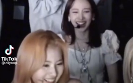 ทไวซ์ ใครคือ 1 ใครคือ 0 ชัดเจนทันที