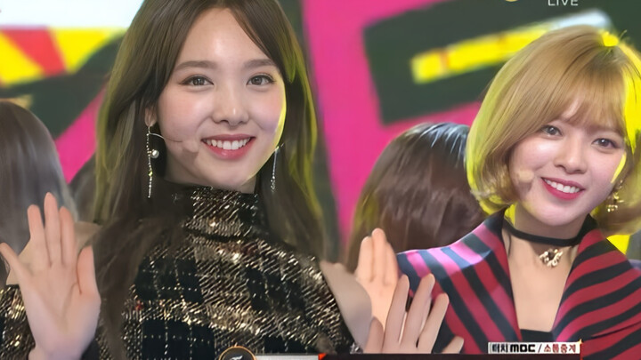Ini kali pertama Nayeon memiliki lirik paling sedikit sepanjang kariernya! Mimpi rap-nya terwujud de